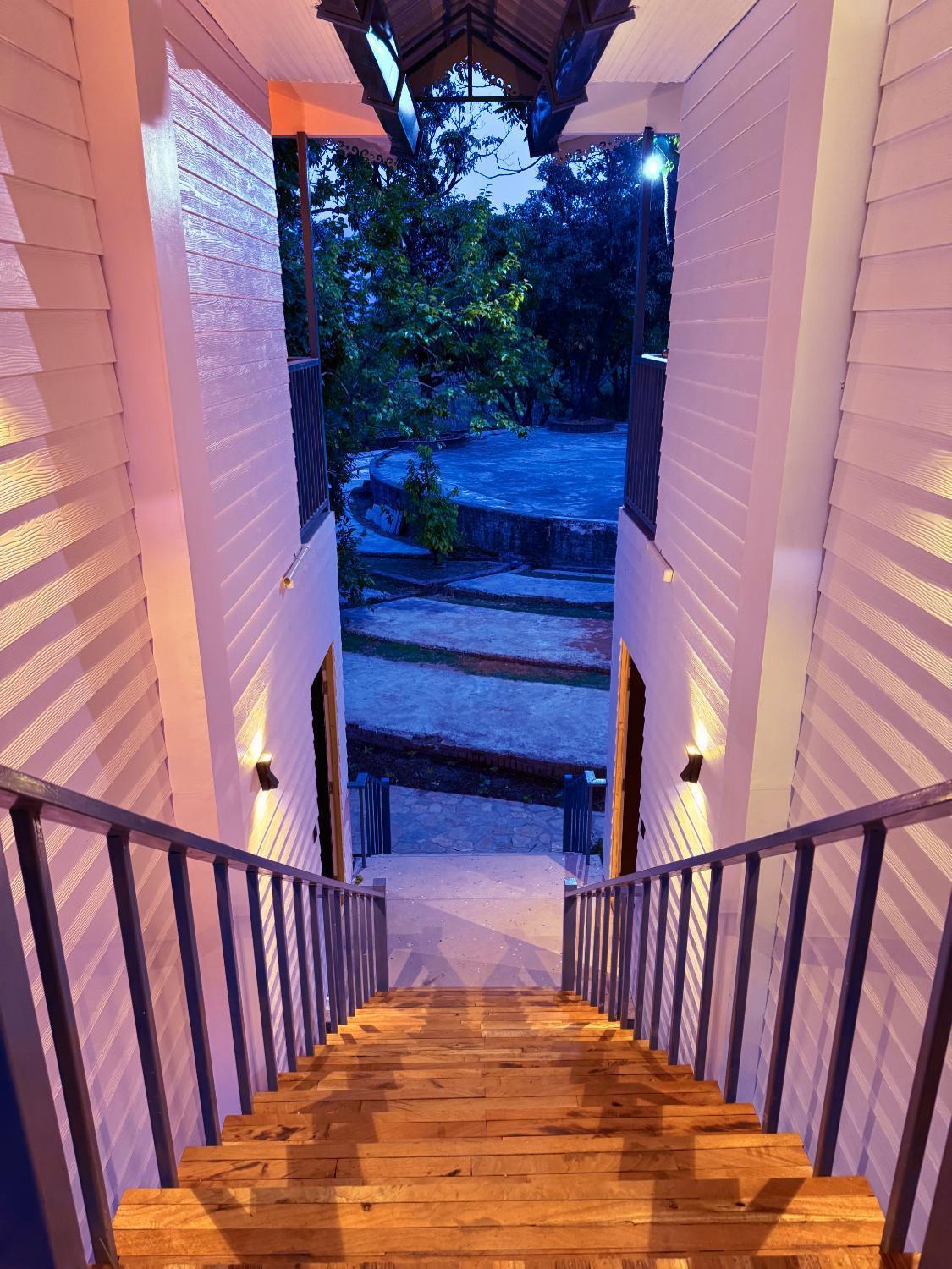 North Woods - Boutique In Haldwani *