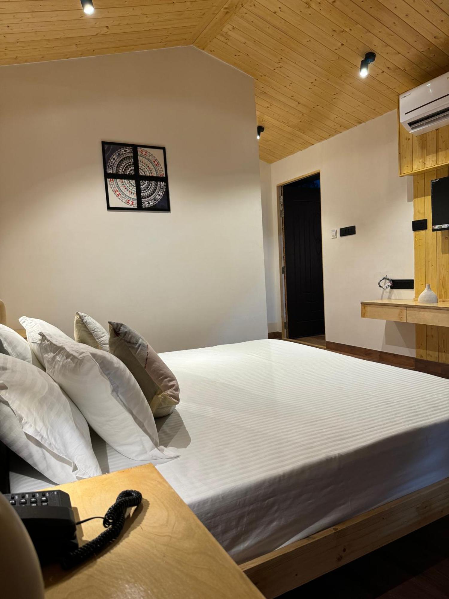 North Woods - Boutique In Haldwani Hotel Nainital