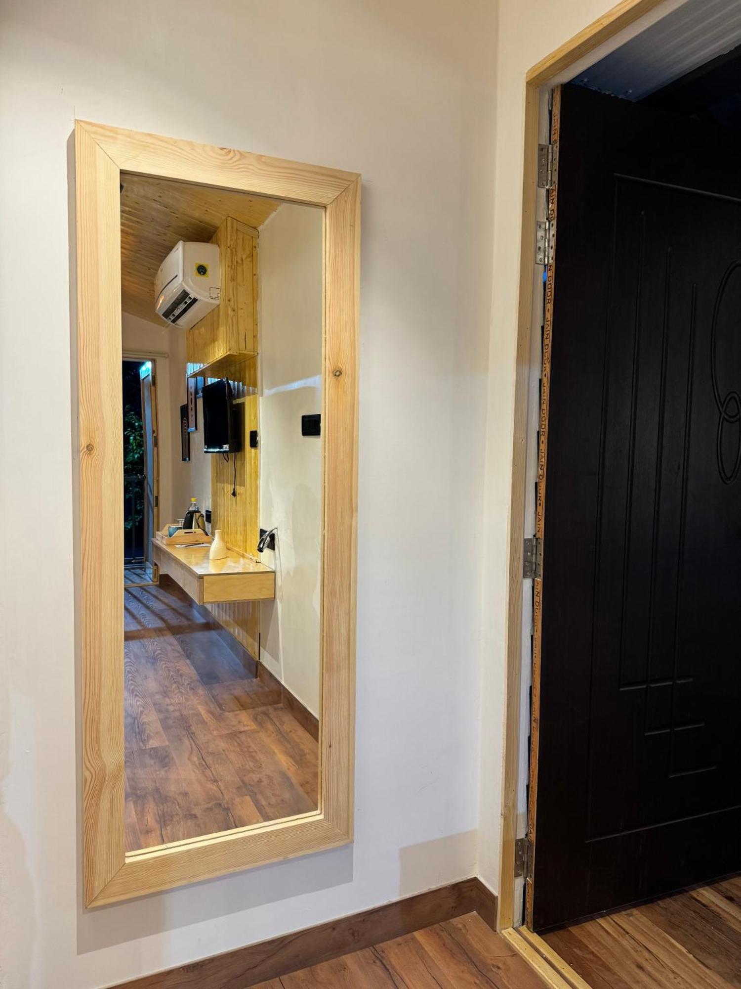 North Woods - Boutique In Haldwani * Nainital